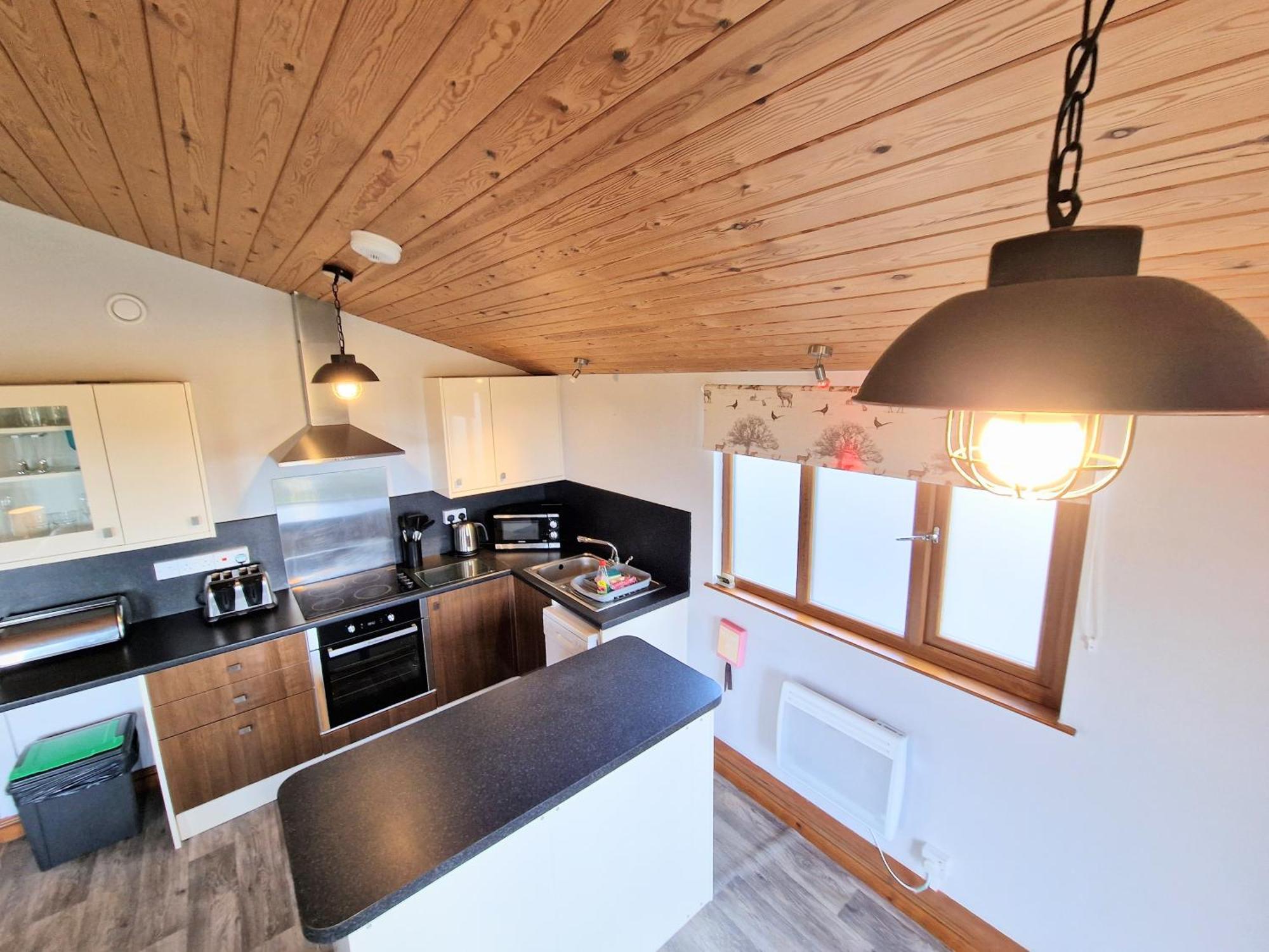 فيلا Ochil 8 With Private Hot Tub - Fife - Loch Leven - Lomond Hills Kelty المظهر الخارجي الصورة